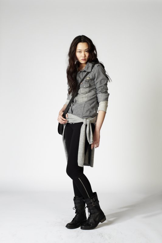 Blazer-gris-IKKS-collection-automne-hiver-2010-2011.jpg