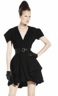 Robe noire drapée col V femme Alexander McQueen mode Collection automne hiver 2010 2011