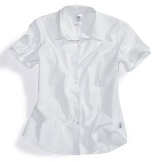 L'entretien des vêtements en coton blancs : comment s'y prendre ?