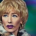 Cindy Sherman en blonde péroxydée