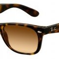 Ray Ban Wayfarer monture tachetée et verres marrons lunettes de soleil tendances