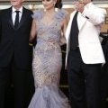 Penélope Cruz porte une robe fourreau Marchesa Cannes 2011