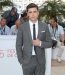 Zac Efron : bien habillé pour présenter « The Paperboy »