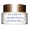 La crème multi-regénérante Nuit raffermissante de Clarins