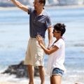 Halle Berry et Oliver Martinez à la plage