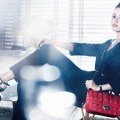 Les sacs Dior ont une nouvelle égérie : Mila Kunis