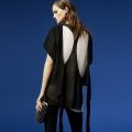 Un top noir en soie Zara, collection Printemps-Été 2012