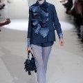 Veste cintrée et pantalon en soie Marc Jacobs, collection femme, printemps été 2010.