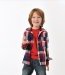 La chemise à carreaux très prisée chez les enfants