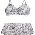 Un ensemble fleuri de la collection GapBody