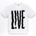 Le tee-shirt Lacoste « L !ve » par Micah Lidberg 
