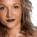 Tatouage temporaire pour les lèvres French Lips à motif panthère