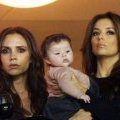 Eva Longoria, Victoria Beckham et sa fille Harper : supporters à un match de David