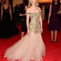 Scarlett Johansson dans une robe Dolce &Gabbana