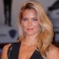 Bar Refaeli n'est pas qu'un joli visage