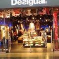 Desigual compte ouvrir 35 boutiques supplémentaires !