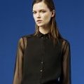 Un chemisier noir Zara : tendance printemps-été 2012