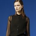 Un chemisier noir Zara : tendance printemps-été 2012