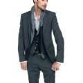 Costume gris en laine à fines rayures collection Sandro mode homme automne hiver 2010 2011