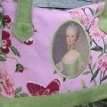 Sac en toile rose et vert à motifs floraux 