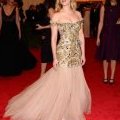 Scarlett Johansson dans une robe Dolce &Gabbana
