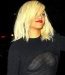 Rihanna s'habille topless pour aller au restaurant