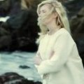 Kirsten Dunst dans la série photo du dimanche de Vogue Italia - Février 2012