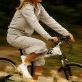 Le vélo pliable B-LOCK... au féminin