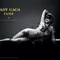 Lady Gaga, nue et sensuelle pour la campagne de son parfum