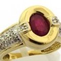 Bague or jaune rubis pavage diamants chez bijoux-bijouterie.com