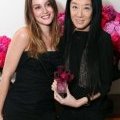 Leighton Meester et Vera Wang présentent le parfum 2011 Vera Wang Love Struck