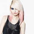 Charlotte Free pour Maybelline