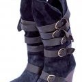 Boots compensées en daim et lanières de cuir chaussures Sandro femme automne hiver 2010 2011
