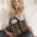 Kate Moss en égérie de Longchamp : fer de lance de la tendance 