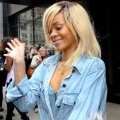 Rihanna et sa chevelure bicolore !