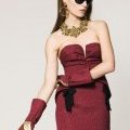 Robe bustier rouge longs gants collection femme hiver 2010 2011 Moschino