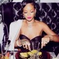 Le diner de réveillon de Rihanna !