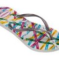 Paire de tongs blanches pour femme Slim Fitinahas Havaianas collection printemps-été 2011