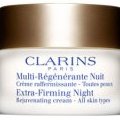La crème multi-regénérante Nuit raffermissante de Clarins