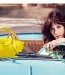 Alexa Chung, égérie du sac Pliage by Longchamp