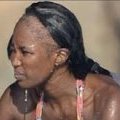 Naomi Campbell commence à perdre ses cheveux