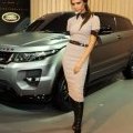 Victoria Beckham présente la Range Rover Evoque