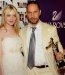 Dakota Fanning, aux côtés du créateur Alexis Bittar