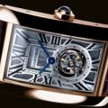 La fameuse montre Tank de Cartier