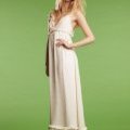 Longue robe blanche à haut triangle collection femme été 2011 Bel Air