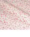 Motif liberty de fleurs roses sur fond blanc