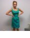 Lindsay Lohan dans une robe vert émeraude