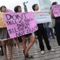 Manifestation pro-mini-jupe à Jakarta