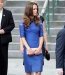 Kate Middleton dans une robe légèrement fendue