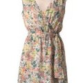 Robe mode été 2011 imprimé liberty pastel avec un lien à la taille style romantique collection Comptoir des Cotonniers
